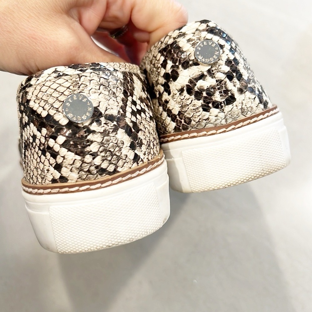 Steve Madden Women's Jalia Reptile Snakeprint Sip On Sneakers Loafers Size 6 - Picture 7 of 10